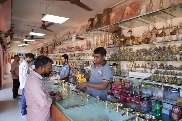 Bookshelves at Nilkanth Hat